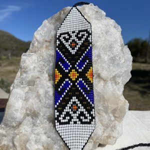 Pulsera Blanca y Azul - Arte Amazónico